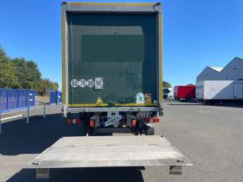 Camion porteur Mercedes ACTROS18.33 