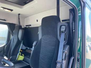 Camion porteur Mercedes ACTROS18.33 