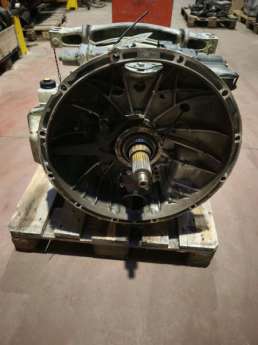 Boîte de vitesse Boîte de vitesses tipmatic 14, couple de 2 700 nm. MAN
