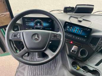 Camion porteur Mercedes ACTROS 25.40 