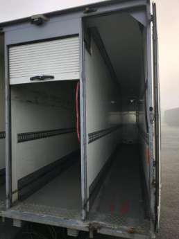 Carrosserie CAISSE TYPE BLANCHISSERIE CARGOVAN