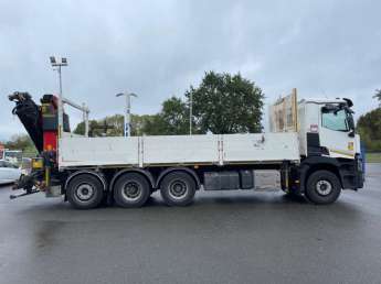 Camion porteur Renault C440 
