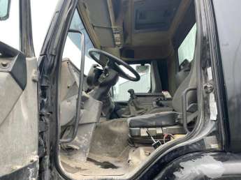 Camion porteur Renault KERAX 370 Dci 