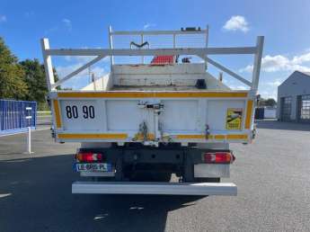 Camion porteur Renault D210 NARROW 