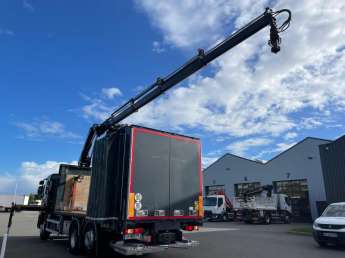 Camion porteur Renault C430 