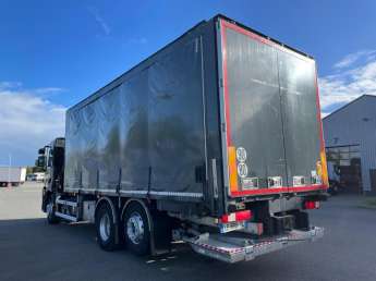 Camion porteur Renault C430 