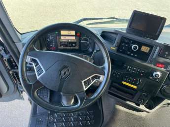 Camion porteur Renault C430 