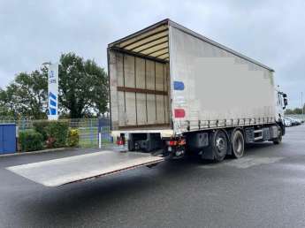 Camion porteur Renault C430 