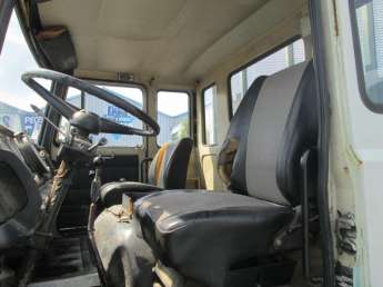 Camion porteur Unic VERCORS 160 